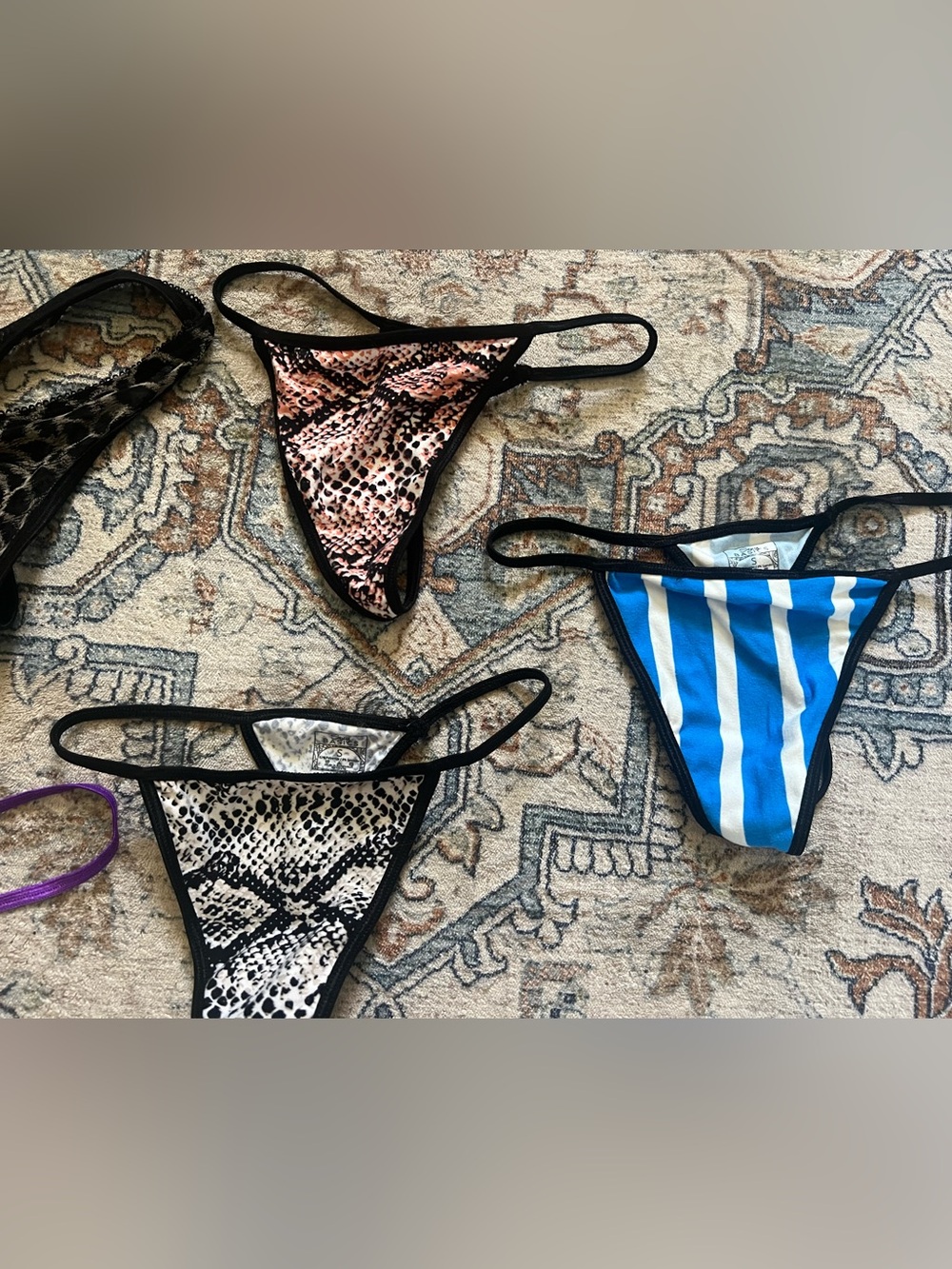 Thong Bundle - Picture 4 of 4